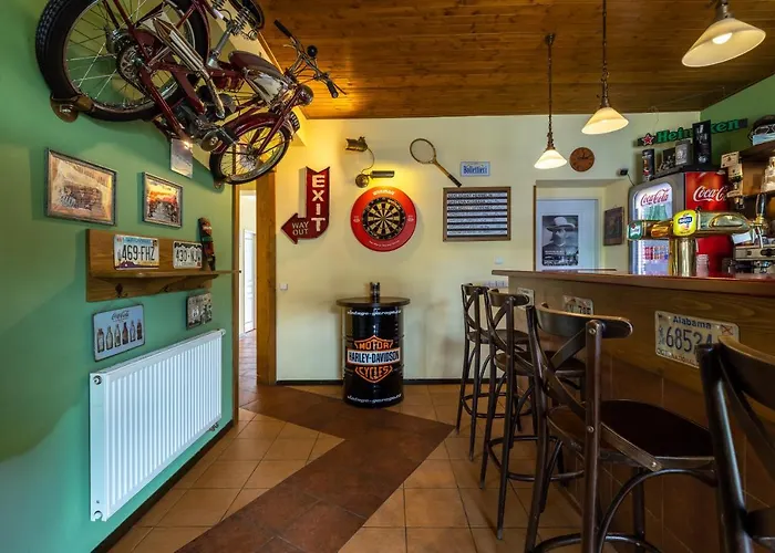 Rodos - Cafe בית הארחה