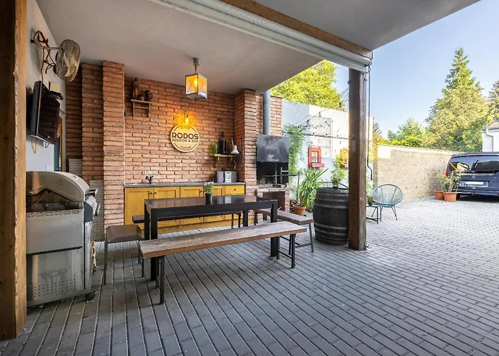 Rodos - Café Maison d'hôtes